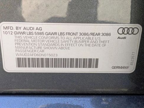 Used 2013 Audi S8 image 15