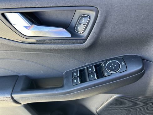 Used 2024 Ford Escape ST-Line FWD image 15