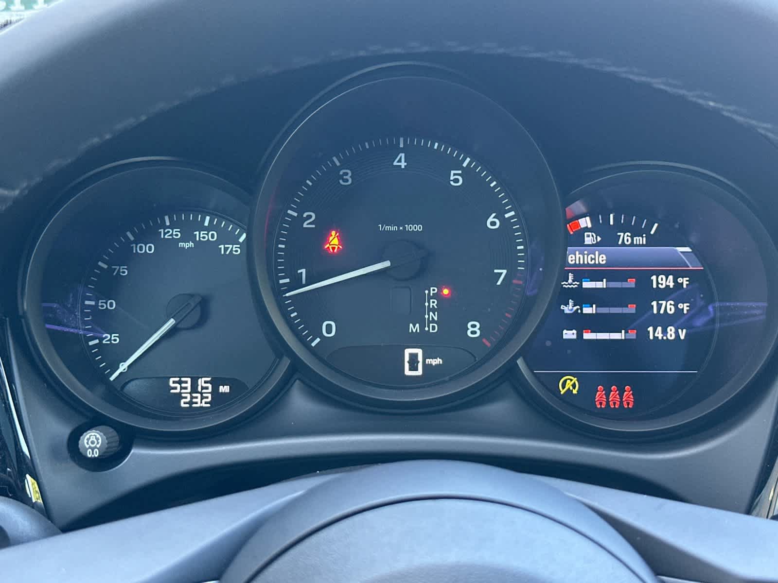 Certified 2025 Porsche Macan AWD/4WD image 28
