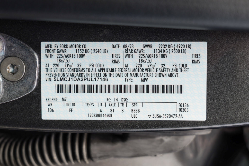 Used 2023 Lincoln Corsair AWD image 61