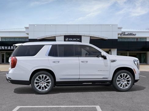 New 2026 GMC Yukon Denali w/ Denali Reserve Package RWD image 7