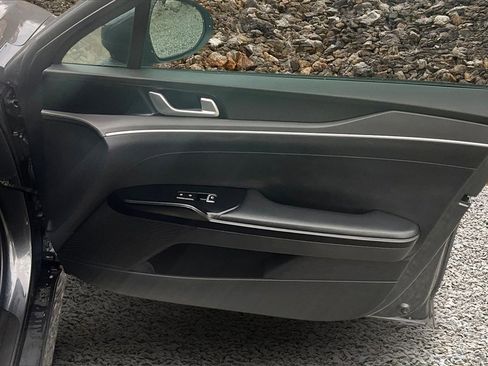 Used 2021 Kia K5 LXS image 21