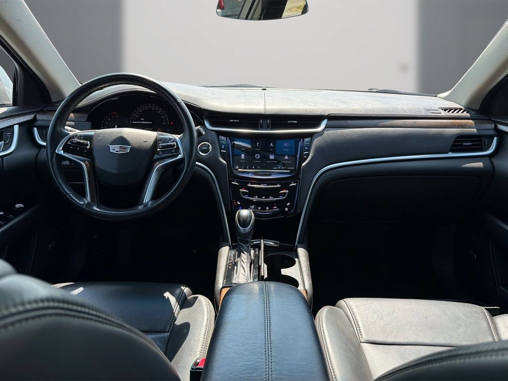 Certified 2018 Cadillac XTS Luxury FWD image 16