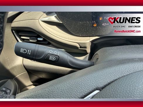Used 2025 Buick Envista Sport Touring w/ Convenience I Package FWD image 15