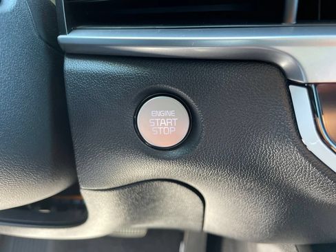 New 2026 Kia Sorento S FWD image 24