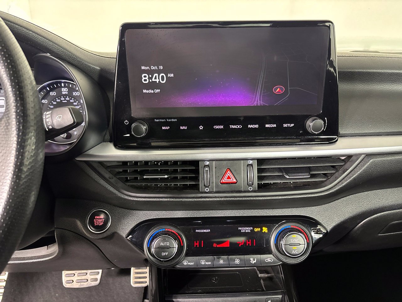 Used 2024 Kia Forte GT-Line w/ GT-Line Premium Package FWD image 19