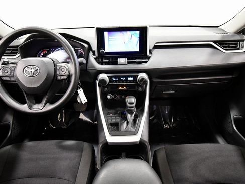 Used 2024 Toyota RAV4 LE image 3