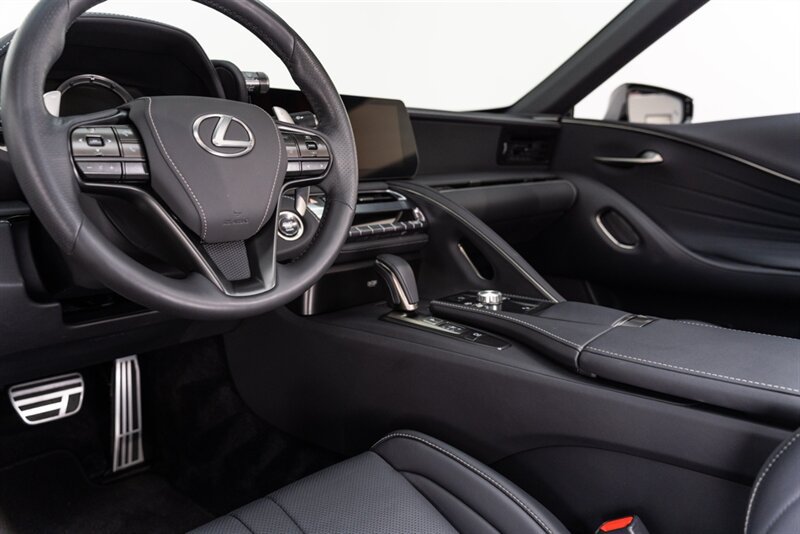 Used 2024 Lexus LC 500 Convertible w/ Touring Package RWD image 95