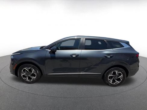 Used 2024 Kia Sportage LX FWD image 8