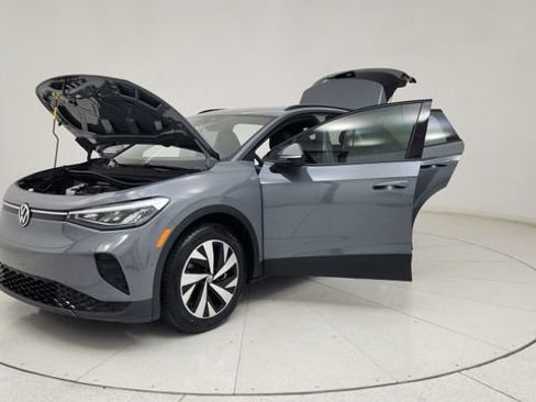 Used 2024 Volkswagen ID.4 2WD image 15