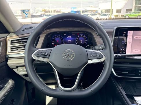 New 2026 Volkswagen Atlas SEL AWD/4WD image 22