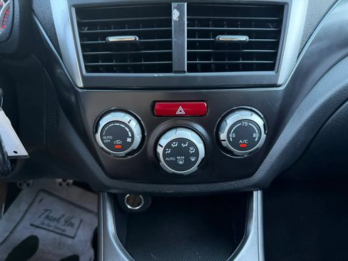 Used 2011 Subaru Impreza WRX Sedan AWD/4WD image 20