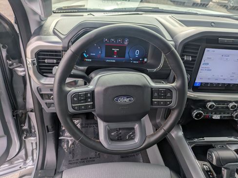 Used 2025 Ford F150 Lariat w/ Equipment Group 501A Mid image 16