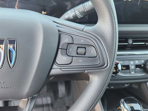 New 2025 Buick Envista Preferred w/ Convenience II Package image 14