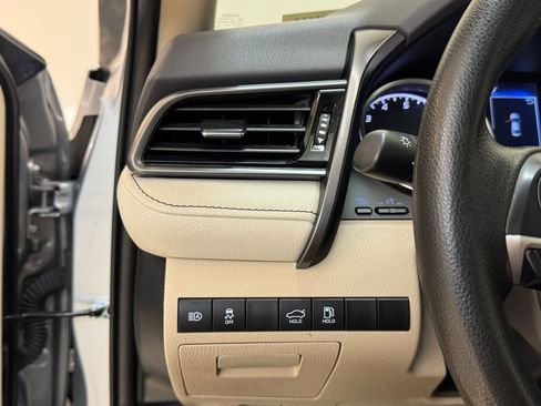 Used 2024 Toyota Camry LE image 32