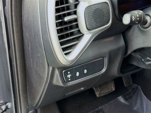 Used 2024 Kia Soul LX w/ Option Group 015 image 10