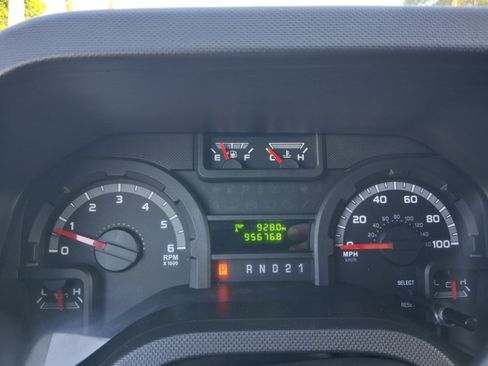 Used 2013 Ford E-150 and Econoline 150 w/ PWR Group RWD image 10