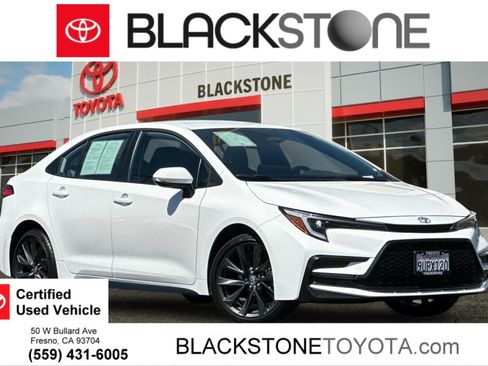 Used 2026 Toyota Corolla SE w/ SE Package FWD image 1
