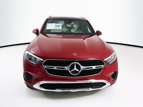 New 2026 Mercedes-Benz GLC 300 4MATIC image 2