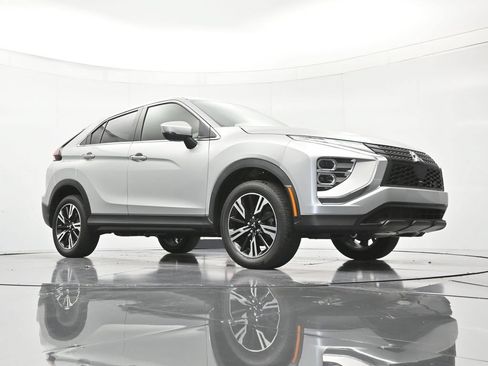 Used 2024 Mitsubishi Eclipse Cross SEL AWD/4WD image 39
