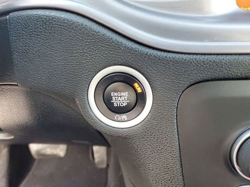 Used 2023 Dodge Charger SXT image 23