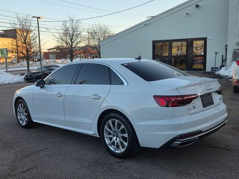 Used 2023 Audi A4 2.0T Premium w/ Convenience Package image 4