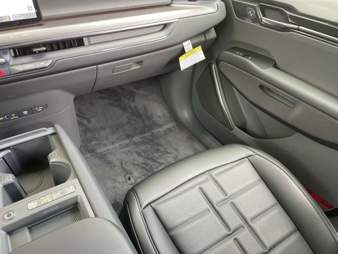 New 2026 Kia EV9 Land w/ Nightfall Edition Package image 15