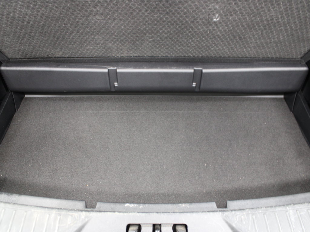 Used 2023 Ford Explorer XLT w/ XLT Sport Appearance Package AWD/4WD image 43