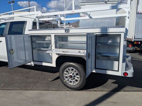 New 2026 GMC Sierra 2500 Pro w/ Convenience Package RWD image 10