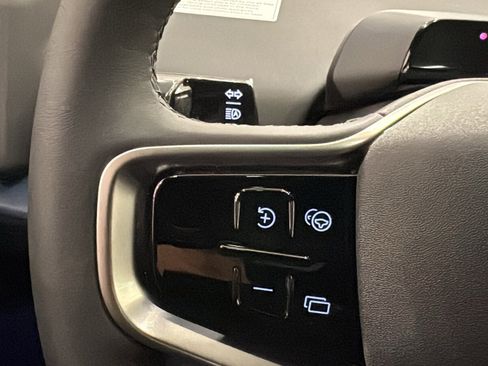 New 2026 Volvo EX30 Plus w/ Climate Package AWD/4WD image 13