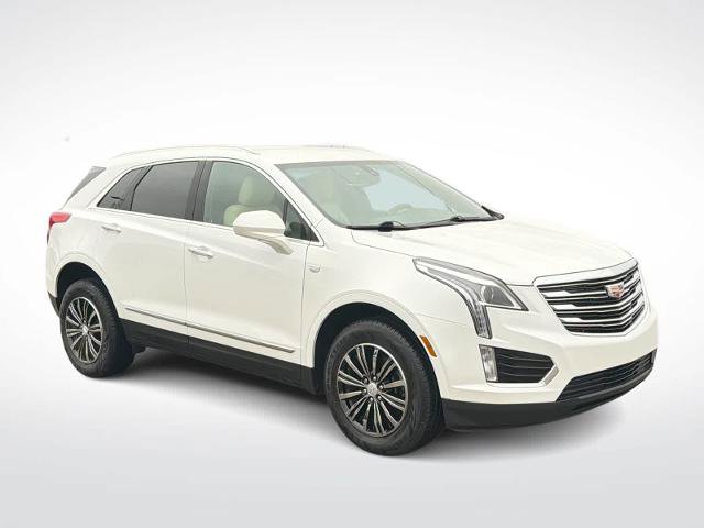 Used 2019 Cadillac XT5 AWD image 2