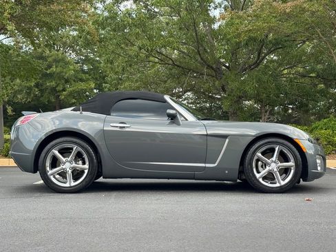 Used 2008 Saturn Sky Red Line image 2