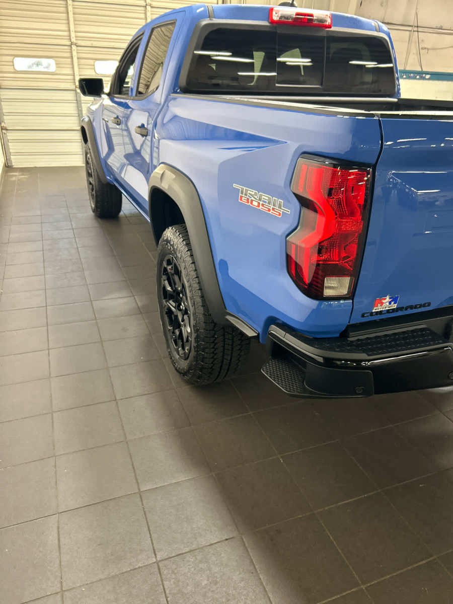 New 2026 Chevrolet Colorado Trail Boss AWD/4WD image 8