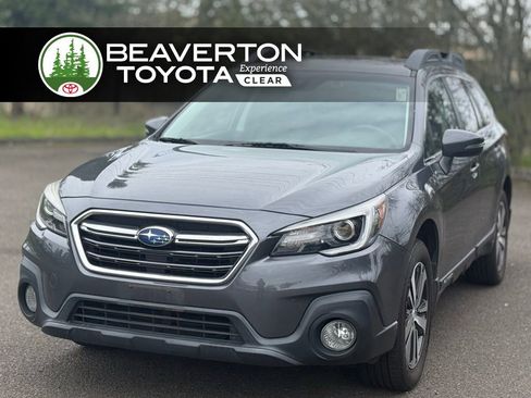 Used 2018 Subaru Outback 2.5i Limited image 1