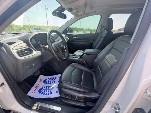 Used 2018 Chevrolet Equinox Premier AWD/4WD image 12