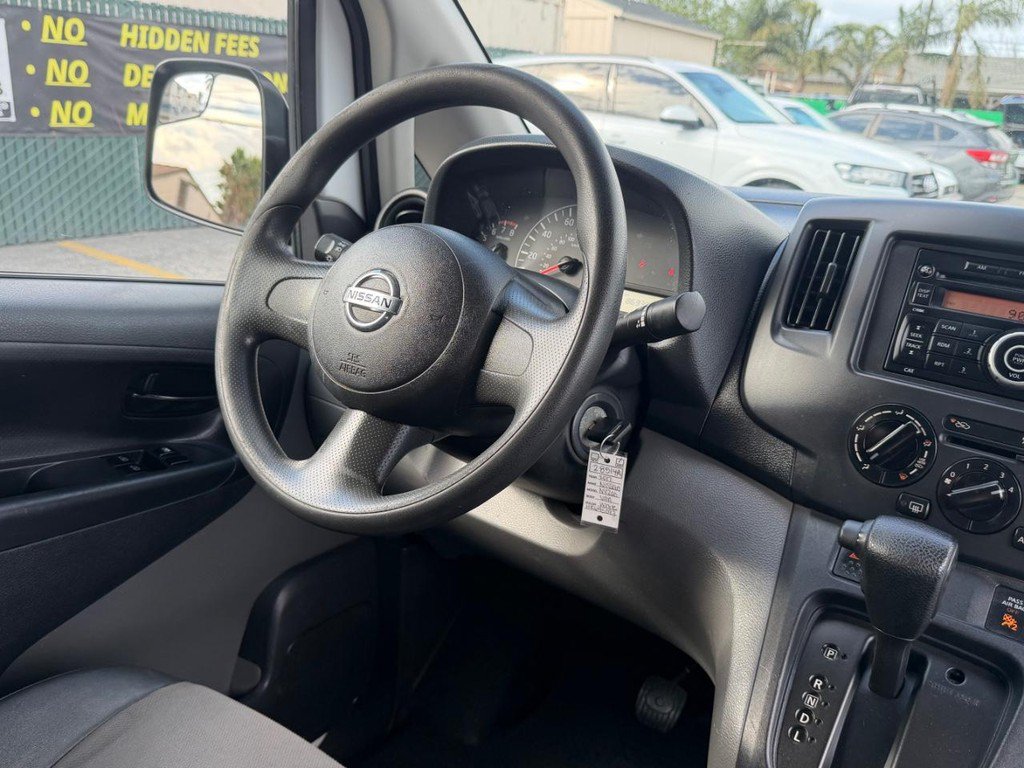 Used 2017 Nissan NV200 S w/ Back Door Glass Package FWD image 31