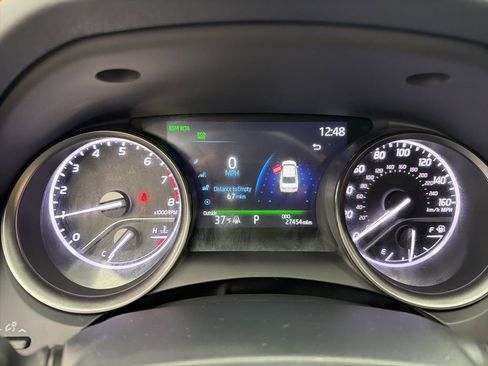 Used 2024 Toyota Camry SE w/ Convenience Package image 14