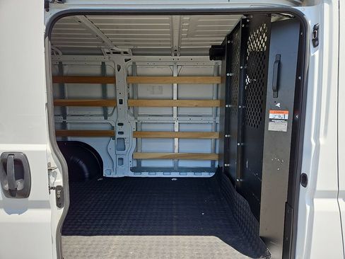 Used 2025 RAM ProMaster 2500 w/ U-Haul Equipment Group FWD image 10