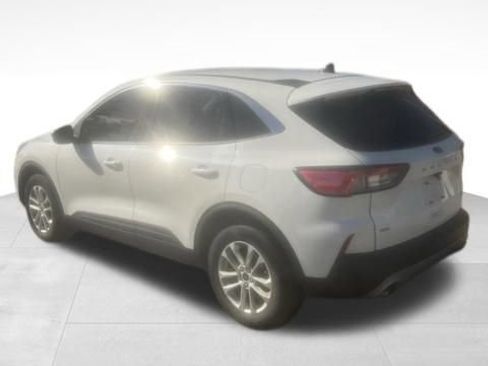 Used 2020 Ford Escape SE AWD/4WD image 7