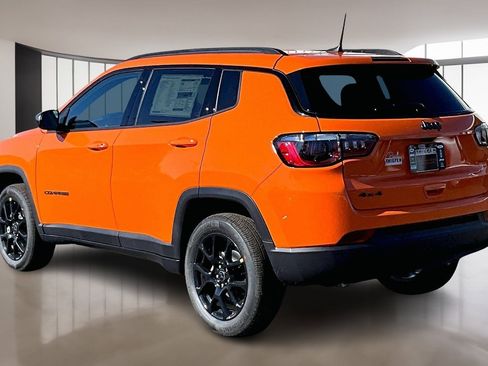 New 2026 Jeep Compass Latitude image 3