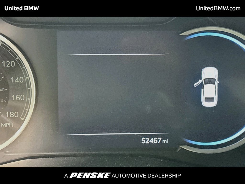 Used 2022 Genesis G70 2.0T w/ Prestige Package RWD image 14