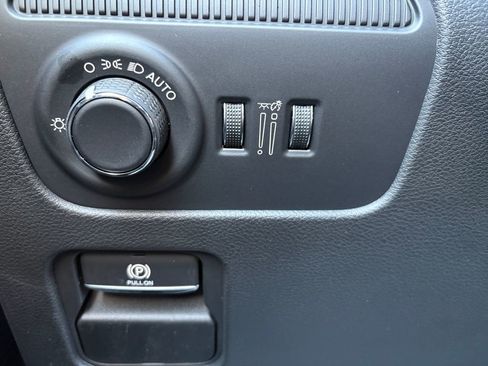 New 2026 Jeep Grand Wagoneer image 12