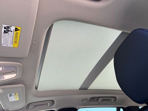 New 2026 Volvo XC90 T8 Plus w/ Protection Package Premier image 22