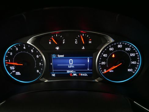 Used 2021 Chevrolet Equinox LT image 21