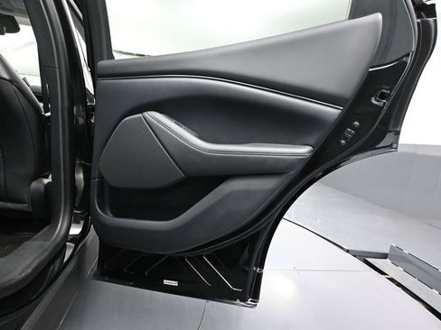 Used 2021 Ford Mustang Mach-E Select image 42