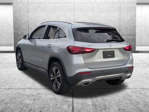 Certified 2025 Mercedes-Benz GLA 250 4MATIC image 5