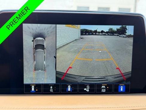 Used 2023 Chevrolet Tahoe Premier w/ Premium Package 2 AWD/4WD image 6