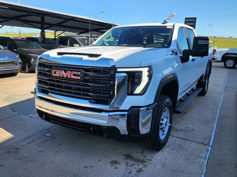New 2026 GMC Sierra 2500 Pro AWD/4WD image 7