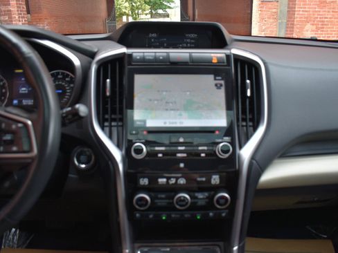 Used 2019 Subaru Ascent Touring AWD/4WD image 32