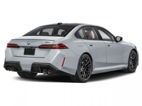 Used 2026 BMW M5 w/ Carbon Package AWD/4WD image 5